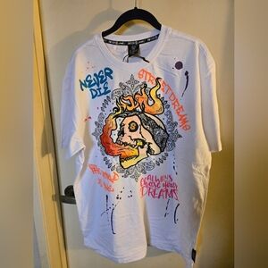 Men’s Switch Remarkable Limited Edition Skull Bandana Graphic T-Shirt NWT